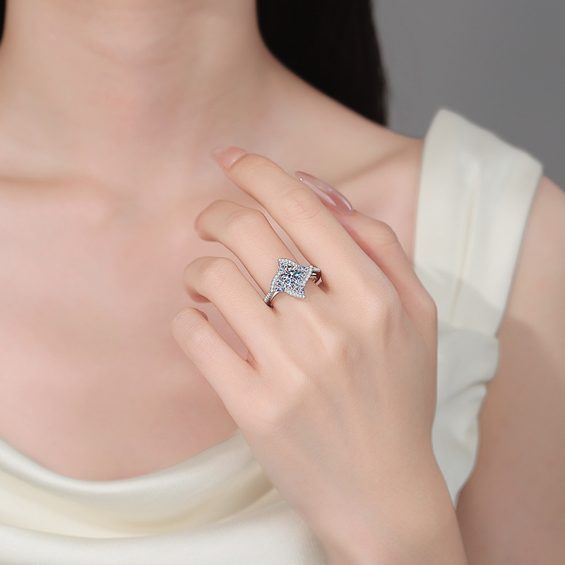 Apaison Sparkling 1 Carat D Co - Moissanite Engagement Ring 1 Carat review and price