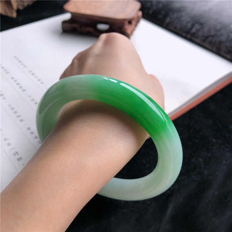 Natural Burmese Jadeite Bracel - Bracelets review and price