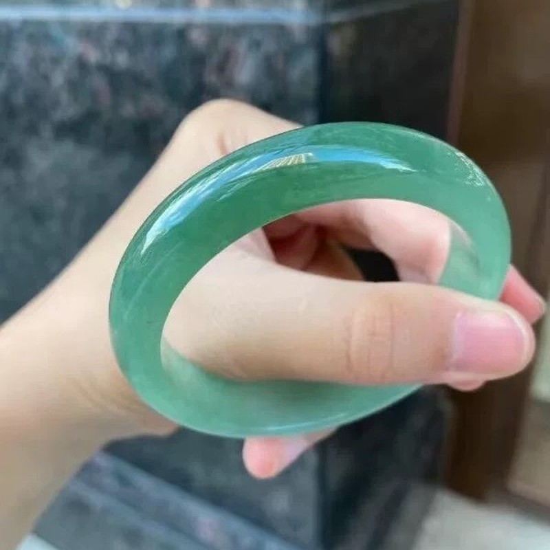 Elegant oil- jadeite  ice-waxy - Bracelets review and price