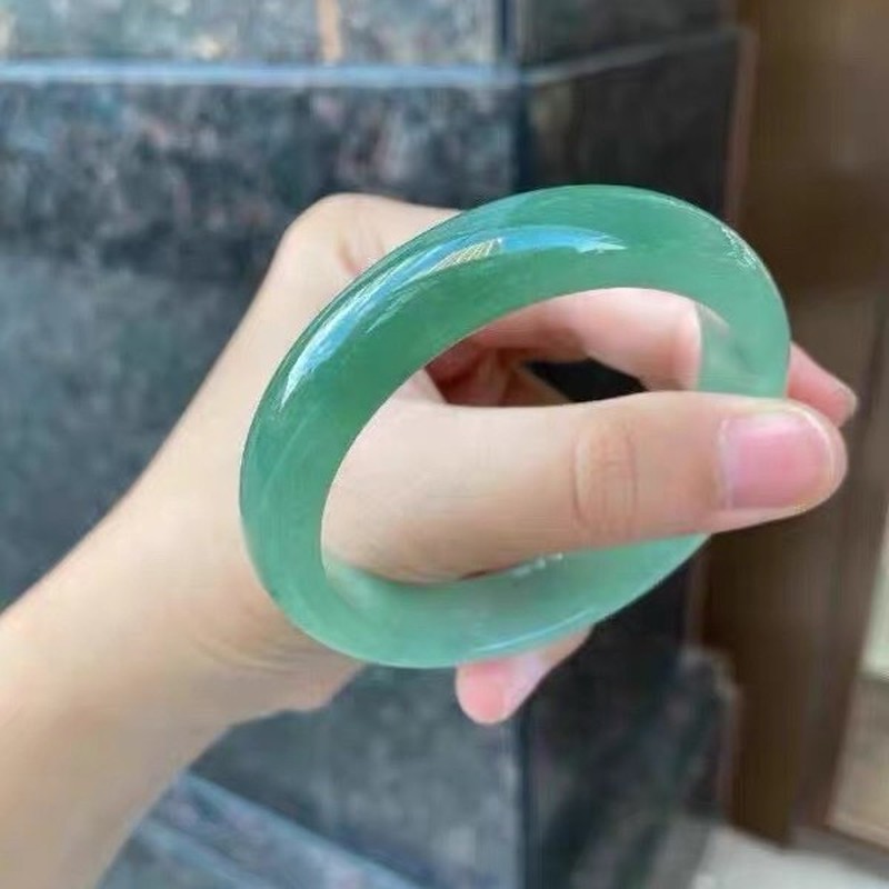 Elegant oil- jadeite  ice-waxy - Bracelets review and price